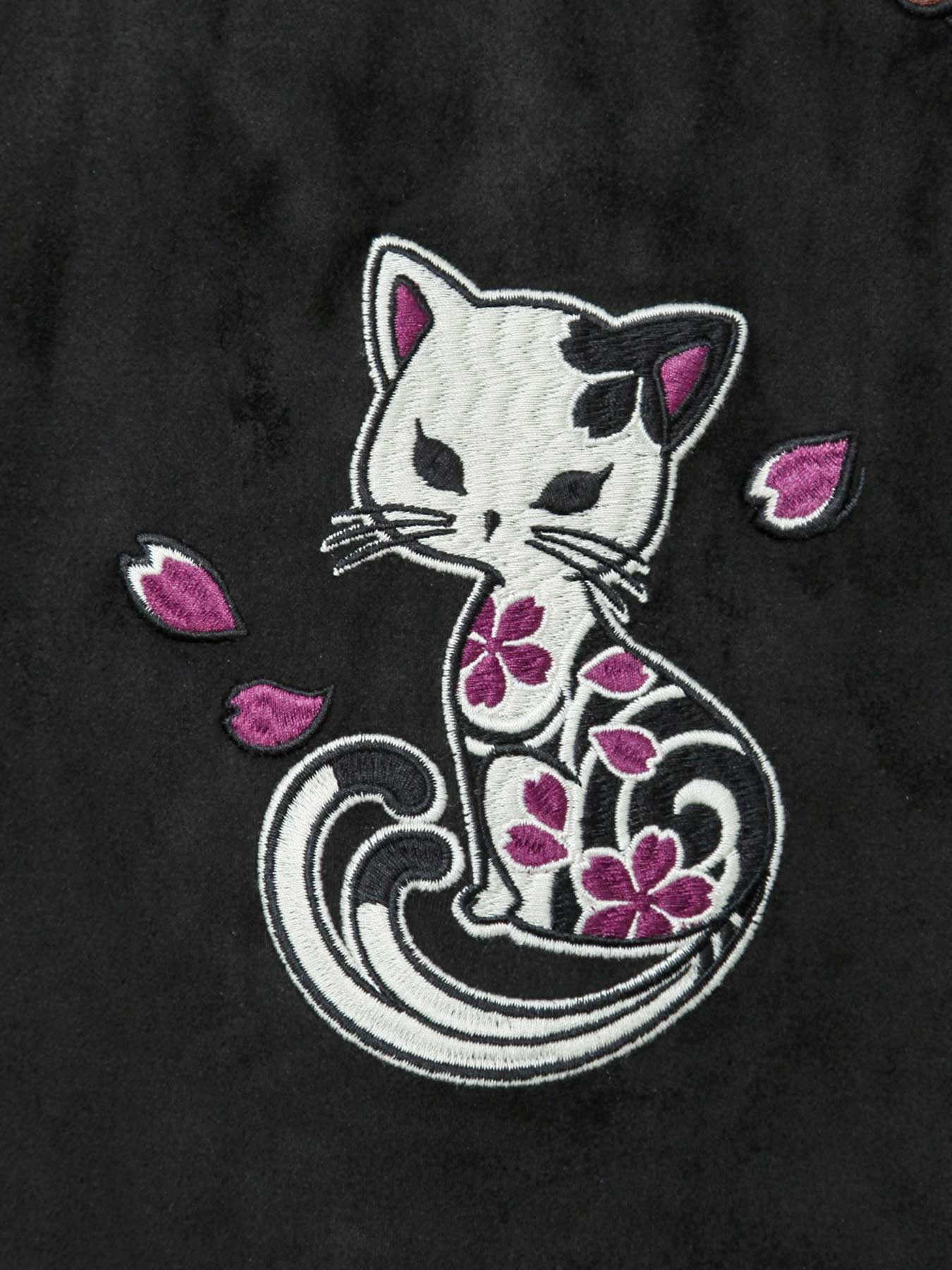 楽天市場】【SUMINEKO】提灯とスミネコ 総刺繍 フェイクスウェード ZIP