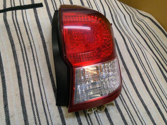 楽天市場】カローラフィールダー（ブレーキ・テールランプ｜ライト