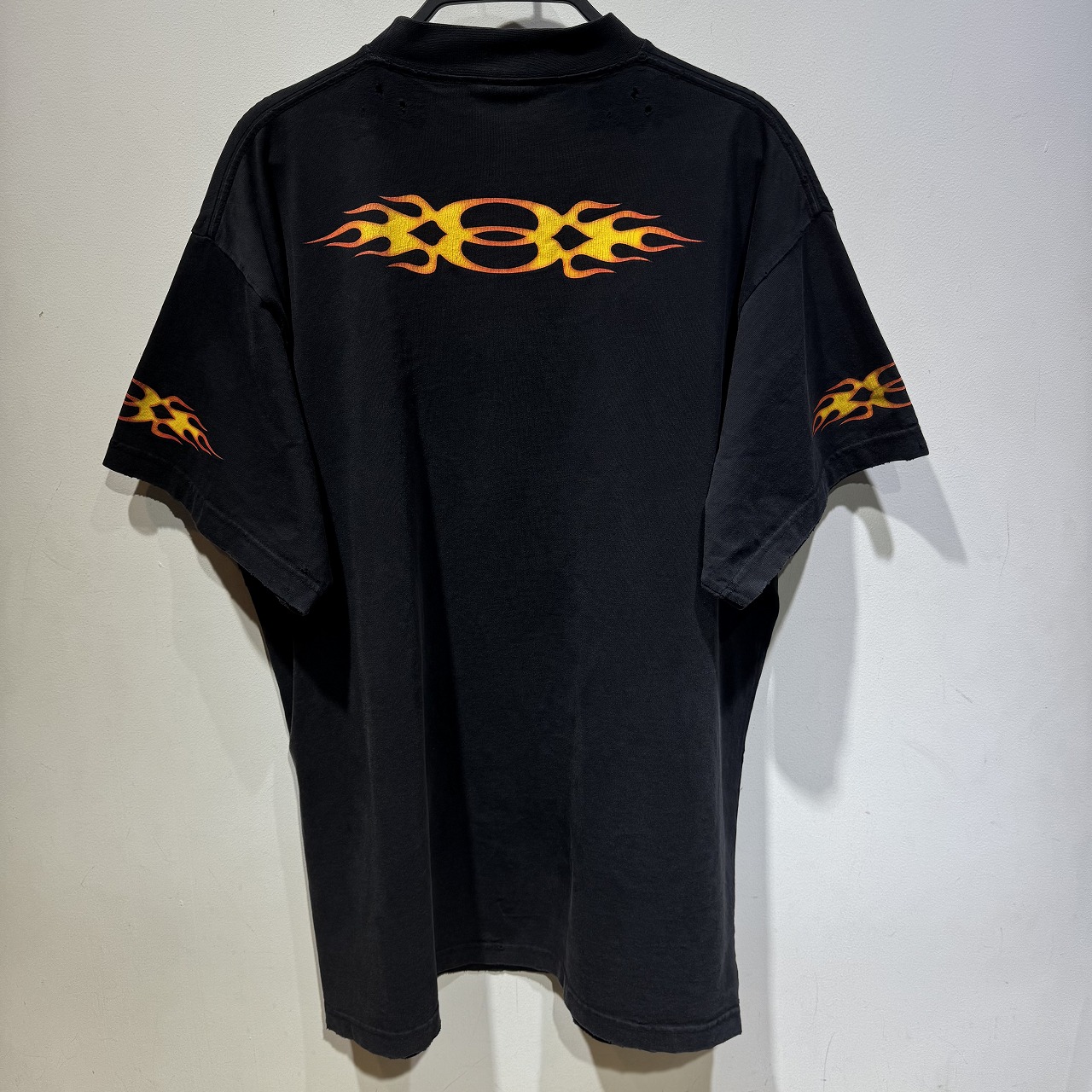 楽天市場】BALENCIAGA FLAME SHORT SLEEVE T-SHIRT SIZE-L 787349