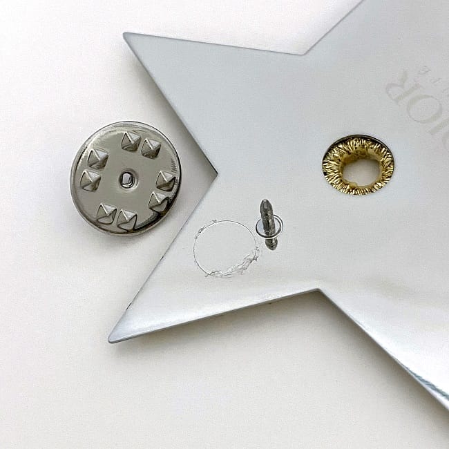 楽天市場】【送料無料】 クリスチャン ディオール ピン バッチ