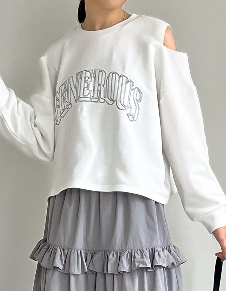 楽天市場】【OUTLET】裏毛刺繍ロゴ肩スリットあきショート丈トップス