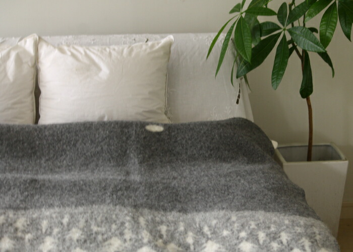 楽天市場】KLIPPAN クリッパン ウール シングルブランケット HOUSE IN
