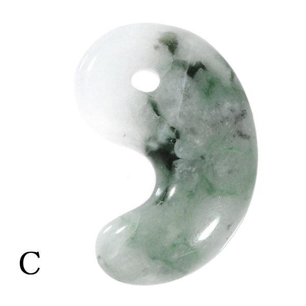 楽天市場】糸魚川翡翠 勾玉 7A級 縦約2.2cm 氷翡翠 アイスジェダイト