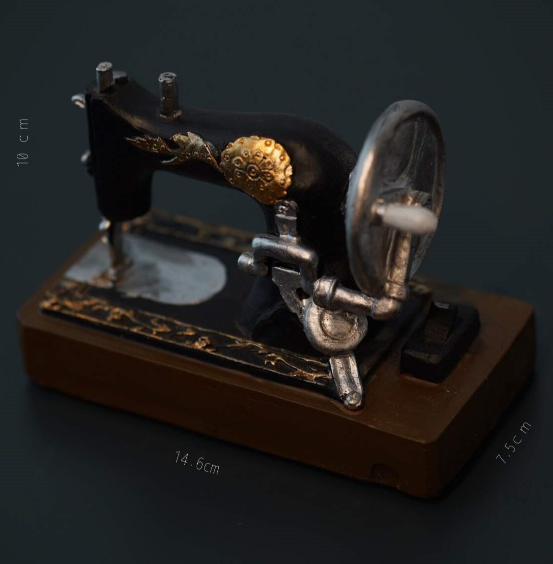 楽天市場】インテリア 置物 ミシン 模型 道具 アンティーク カフェ