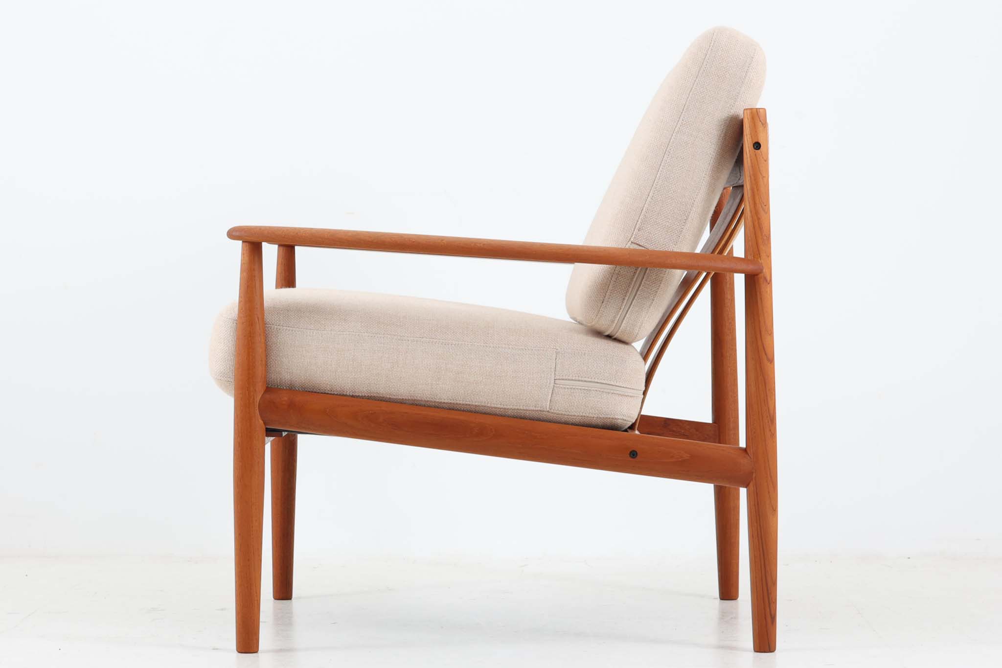 楽天市場】Grete Jalk(グレーテ・ヤルク) Model 118 シングルソファ