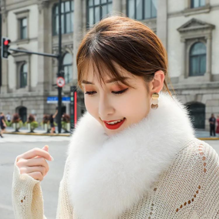 楽天市場】 ファーマフラー 女性用 スヌード 結婚式 フォックスファー