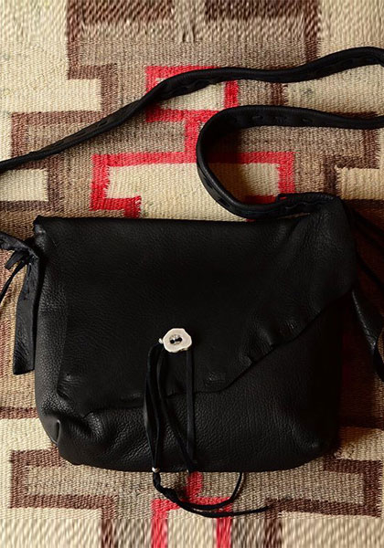 楽天市場】Nasngwam ナスングワム | DEARSKIN MESSENGER BAG / 鹿革