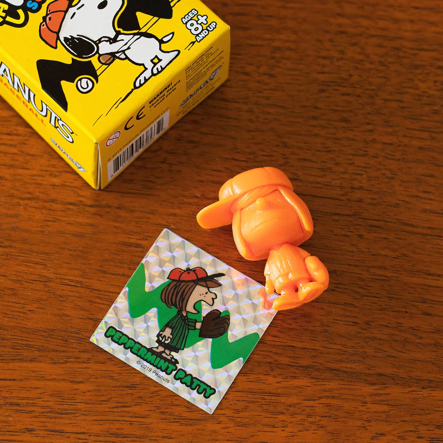 楽天市場】Super7 Peanuts Keshi Surprise - Baseball Flat スーパー7