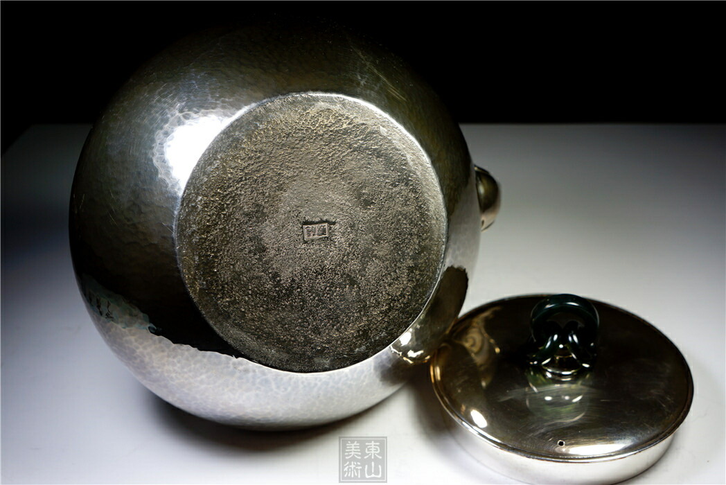 楽天市場】純銀細工 手作り 銀瓶 鹿文高彫注ぎ口 貴石摘み 銀湯沸 純銀