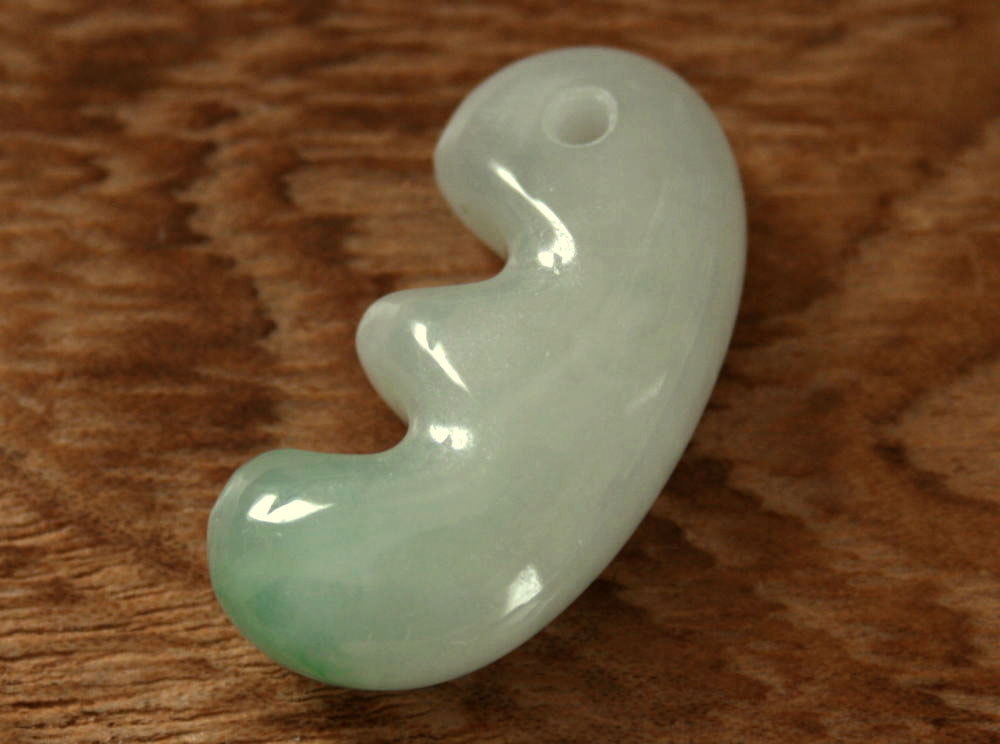 楽天市場】糸魚川翡翠ぐい呑み O00020翠雅 作 : 糸魚川ヒスイの店