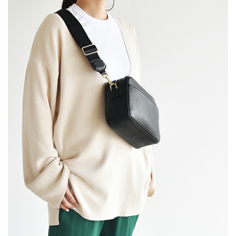 楽天市場】本革 ショルダーバッグ ワイドストラップ レディース カメラ