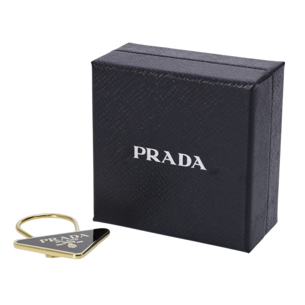 楽天市場】【ｸｰﾎﾟﾝ5%OFF】プラダ／PRADA ”エナメルメタル キーリング