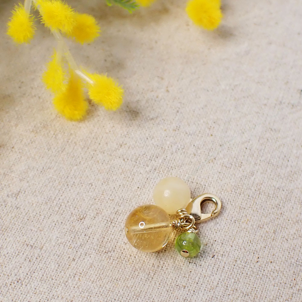 楽天市場】【天然石チャーム】2026年 ミモザの天然石チャーム 開運