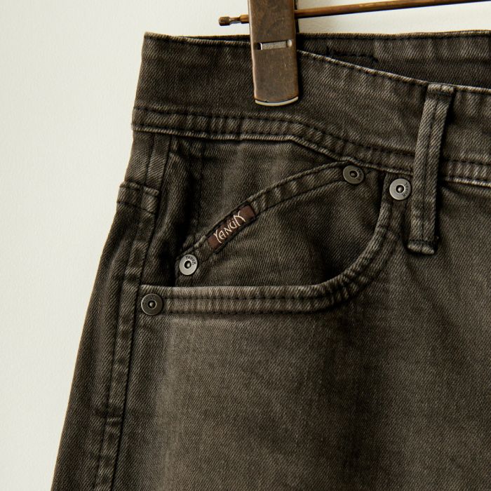 楽天市場】【送料無料】 YANUK ヤヌーク テーパードデニム PHILIP2