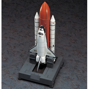 ハセガワ 1/200 スペースシャトル オービター w/ブースター (模型
