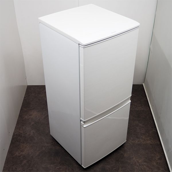 SHARP 137L 冷凍冷蔵庫 SJ-D14C-W 2017年製 中古