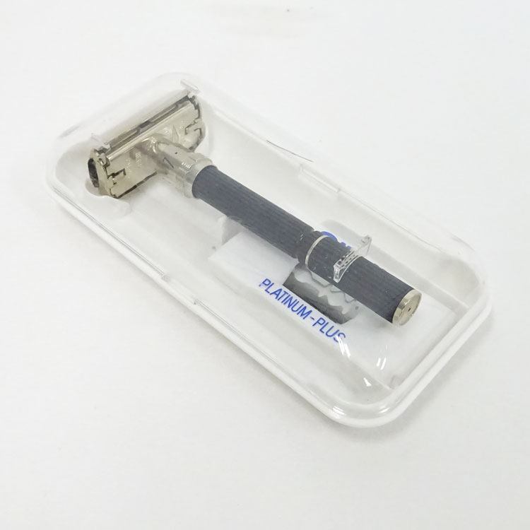 Gillette（ジレット）」のヴィンテージ・セーフティレイザー（両刃