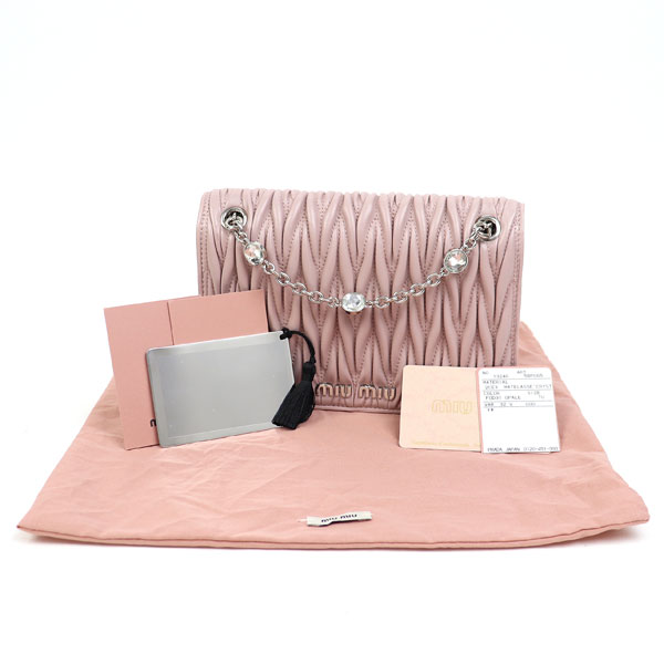 楽天市場】【新品同様】ミュウミュウ 【MIUMIU】マテラッセ ナッパ