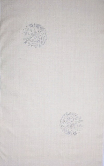 楽天市場】105 結城紬 重要無形文化財 本場結城紬 100亀甲飛び柄 地機