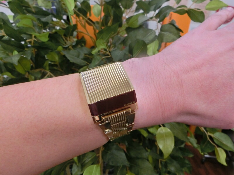 楽天市場】BULOVA ブローバ Computron コンピュートロン 復刻モデル