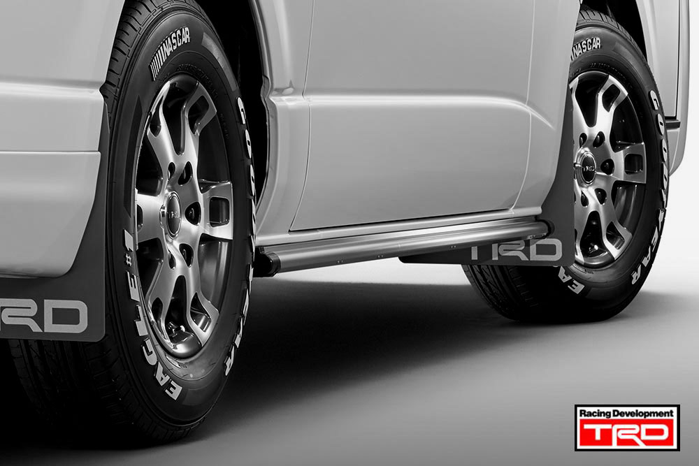 楽天市場】[ ハイエース 200系 全車用 ] TRD マッドフラップ