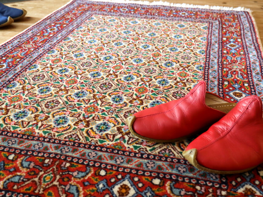 楽天市場】ペルシャ絨毯 ムード Moud120×80cmアイボリー/レッド 連なる