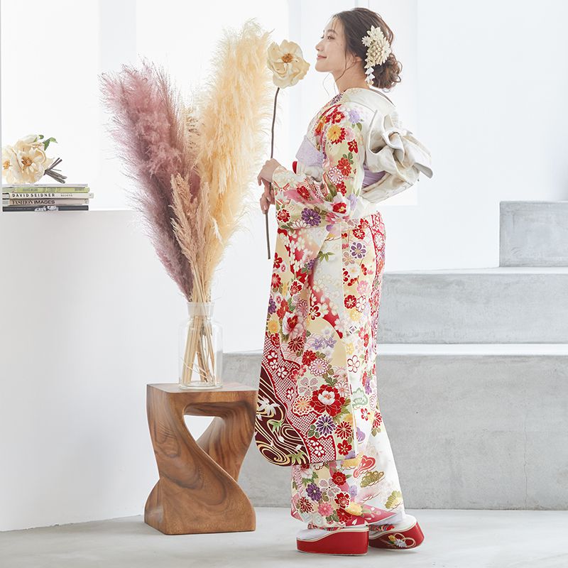 楽天市場】【成人式 振袖 レンタル】RS1540 正絹 白 流水に菊牡丹貝桶