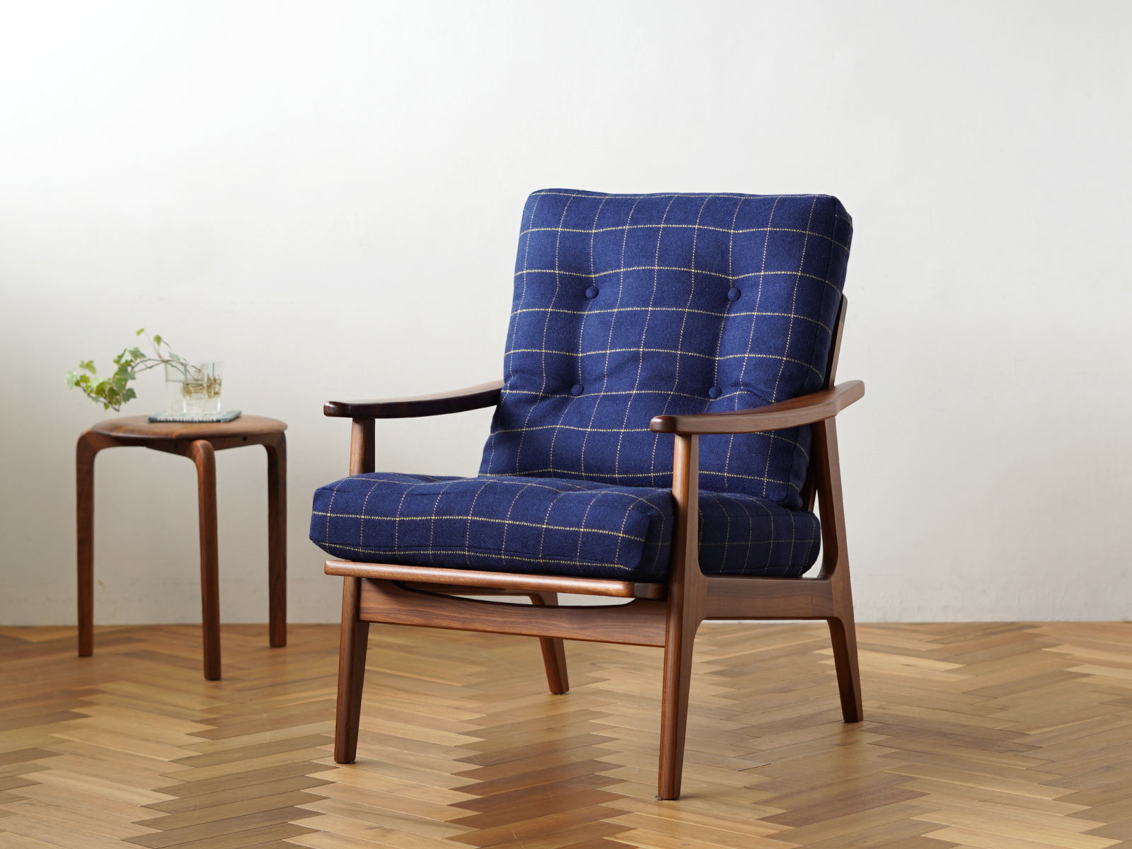 楽天市場】【無料生地サンプル有】 全20色 マルニ60+ フレームチェア