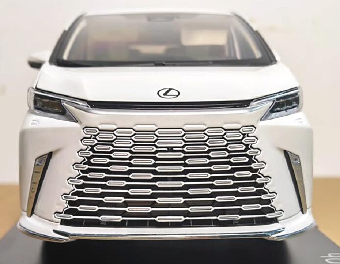 楽天市場】☆LEXUS特注 1/18 レクサス LM 500h エグゼクティブ