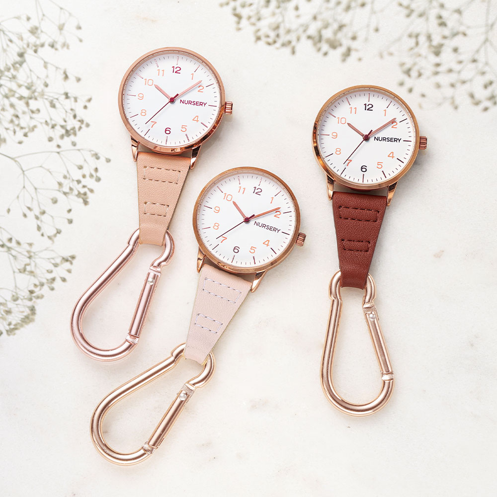 楽天市場】【送料無料】ピンクゴールドカラビナ蓄光ウォッチ【ナース