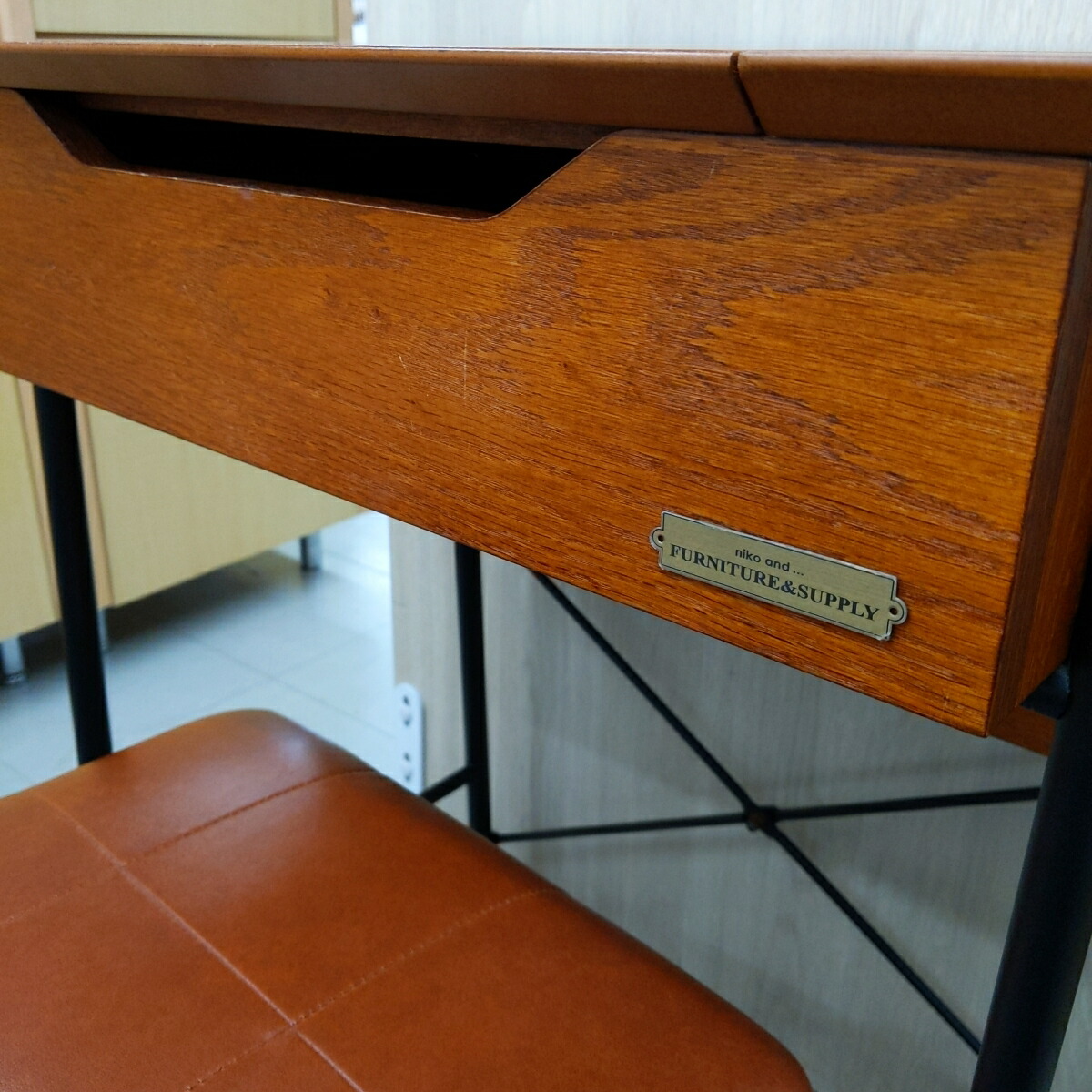 楽天市場】【中古品】niko and ドレッサー/スツール付き リビング