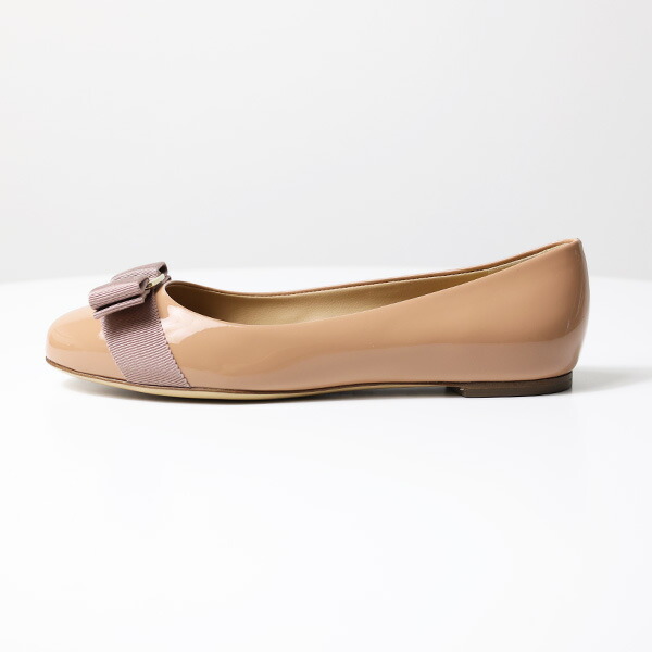 楽天市場】Salvatore Ferragamo サルヴァトーレフェラガモ VARINA