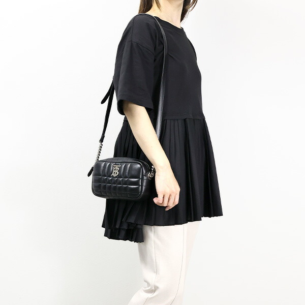 楽天市場】BURBERRY バーバリー MINI LOLA CAMERA BAG ミニ ローラ