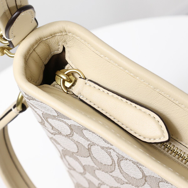 楽天市場】Coach コーチ Soft Tabby Hobo Signature Shoulder Bag