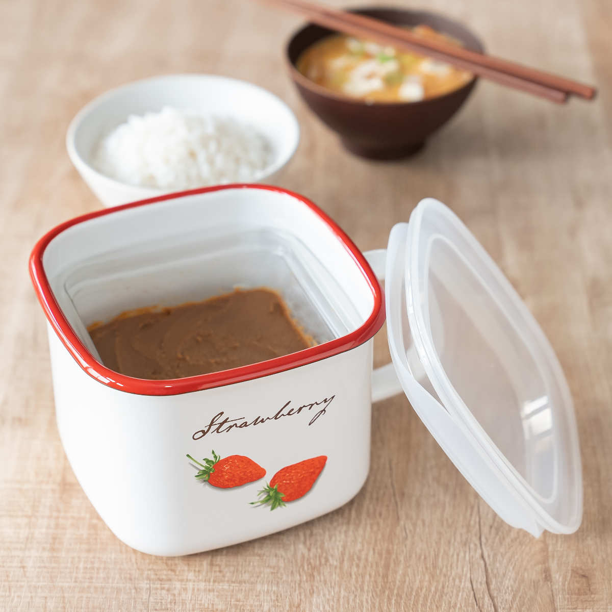 楽天市場】保存容器 1.5L ストロベリーシリーズ 角型ストックポット