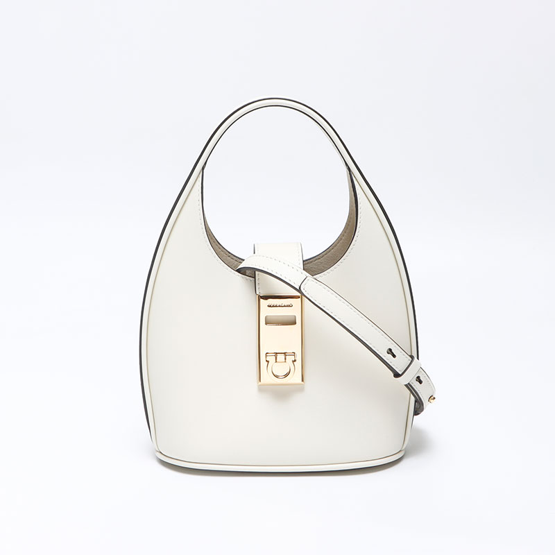 楽天市場】サルヴァトーレフェラガモ Salvatore Ferragamo ガンチーニ