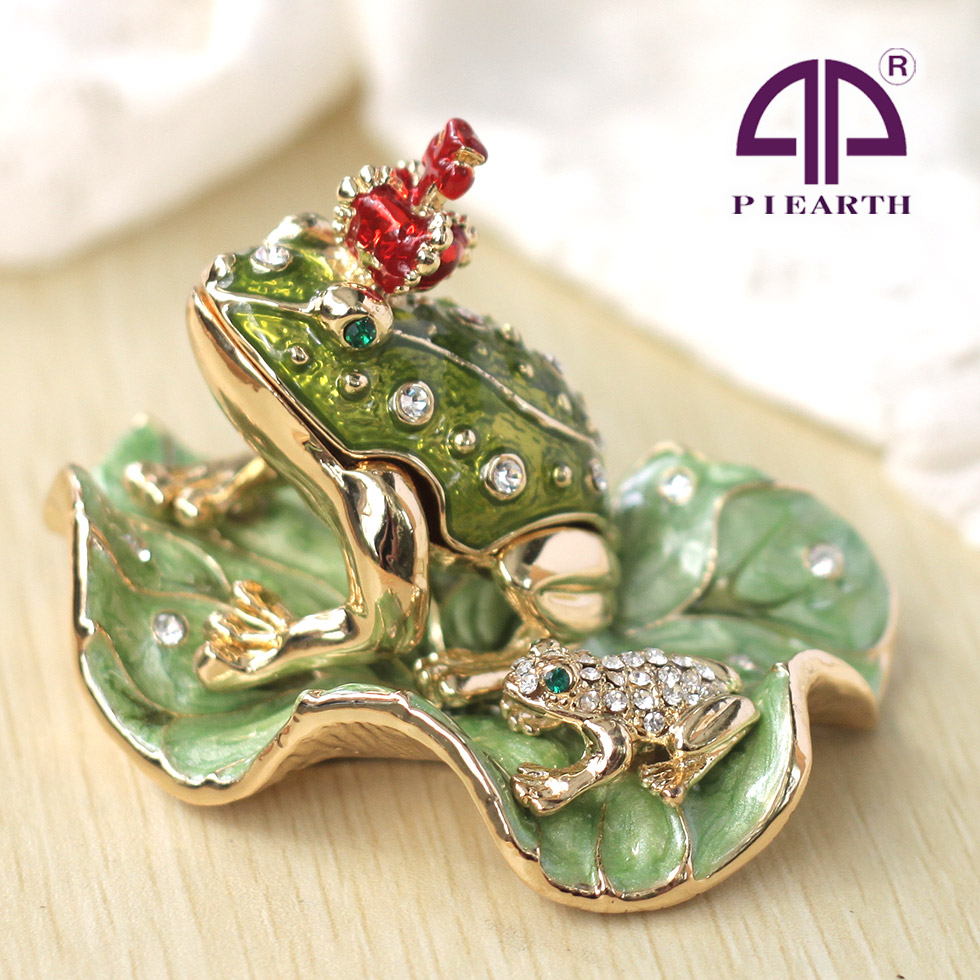 楽天市場】【正規品】 王冠カエル （返る） 縁起物 クリスタル