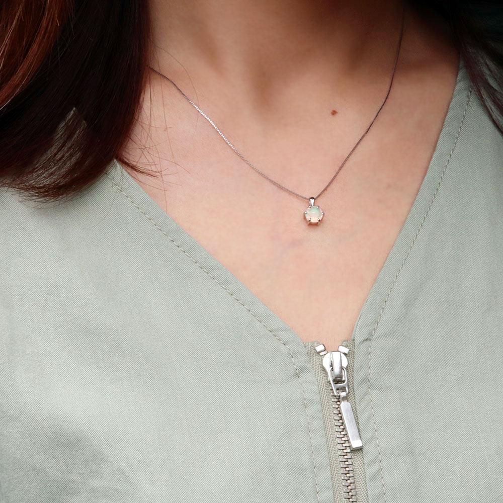 楽天市場】オパール ペンダントトップ 大粒 ネックレストップ k18 18金