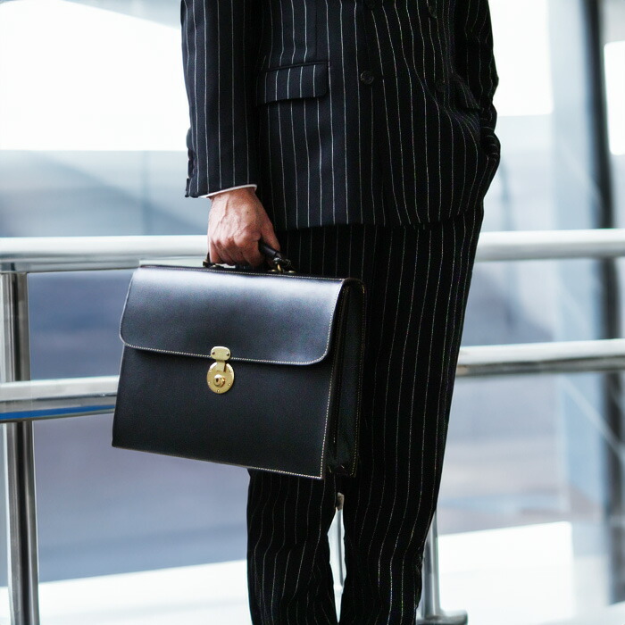 楽天市場】ビジネスバッグ 鍵付き かぶせ ブリーフケース メンズ