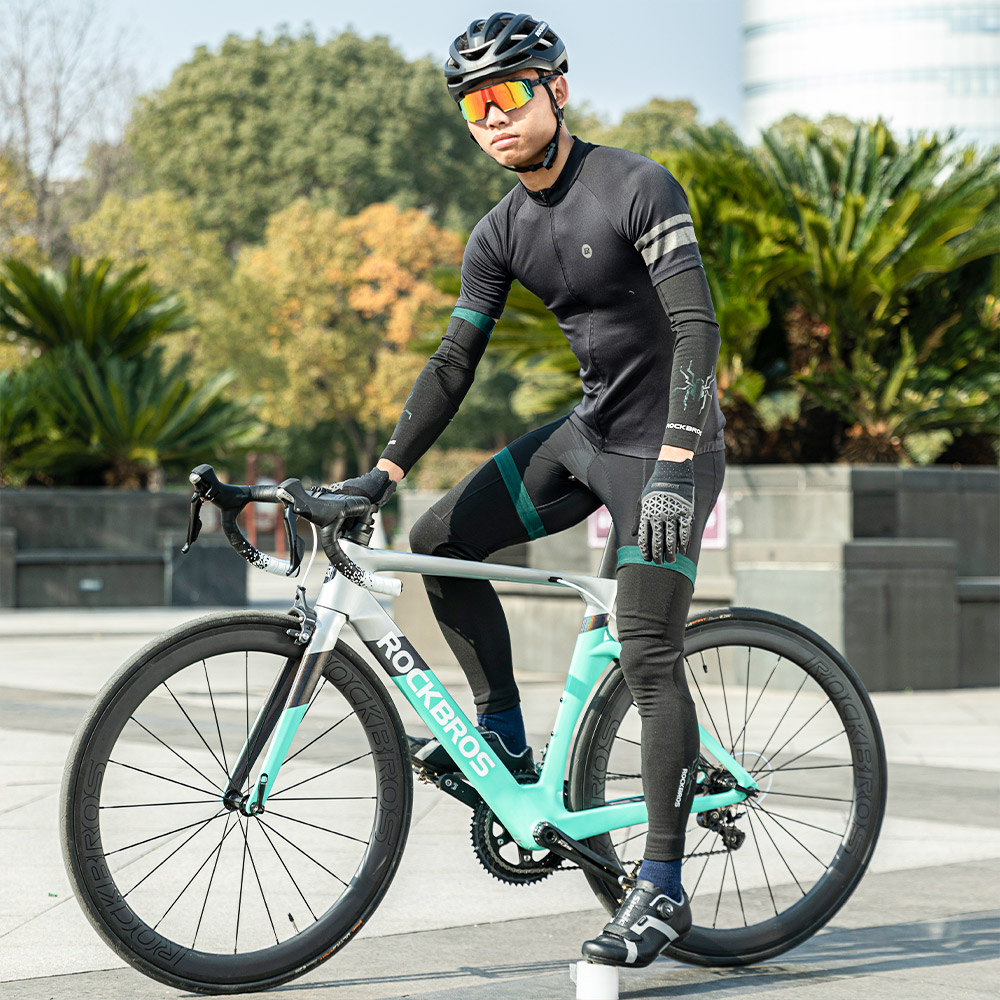 楽天市場】レッグウォーマー 【送料無料】 レッグカバー 冬用 秋用