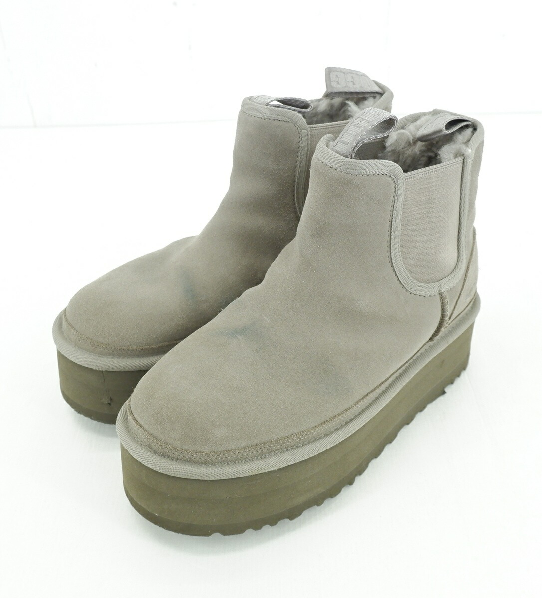 楽天市場】ugg w neumel platform chelsea（靴）の通販
