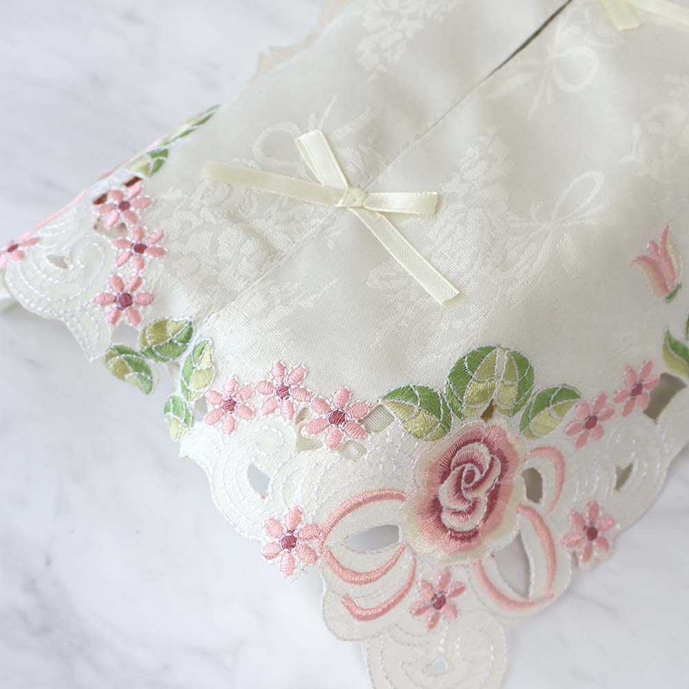 楽天市場】ティッシュカバー レース 刺繍 おしゃれ 薔薇のカットワーク