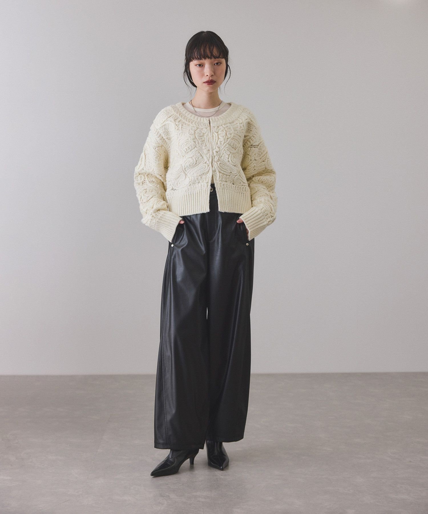 ADAM ET ROPE'｜コードレースパターンニットカーディガン | Rakuten