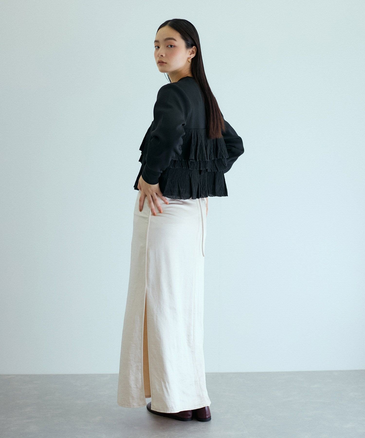 ADAM ET ROPE'｜【サステナブル】フリルカーディガン | Rakuten