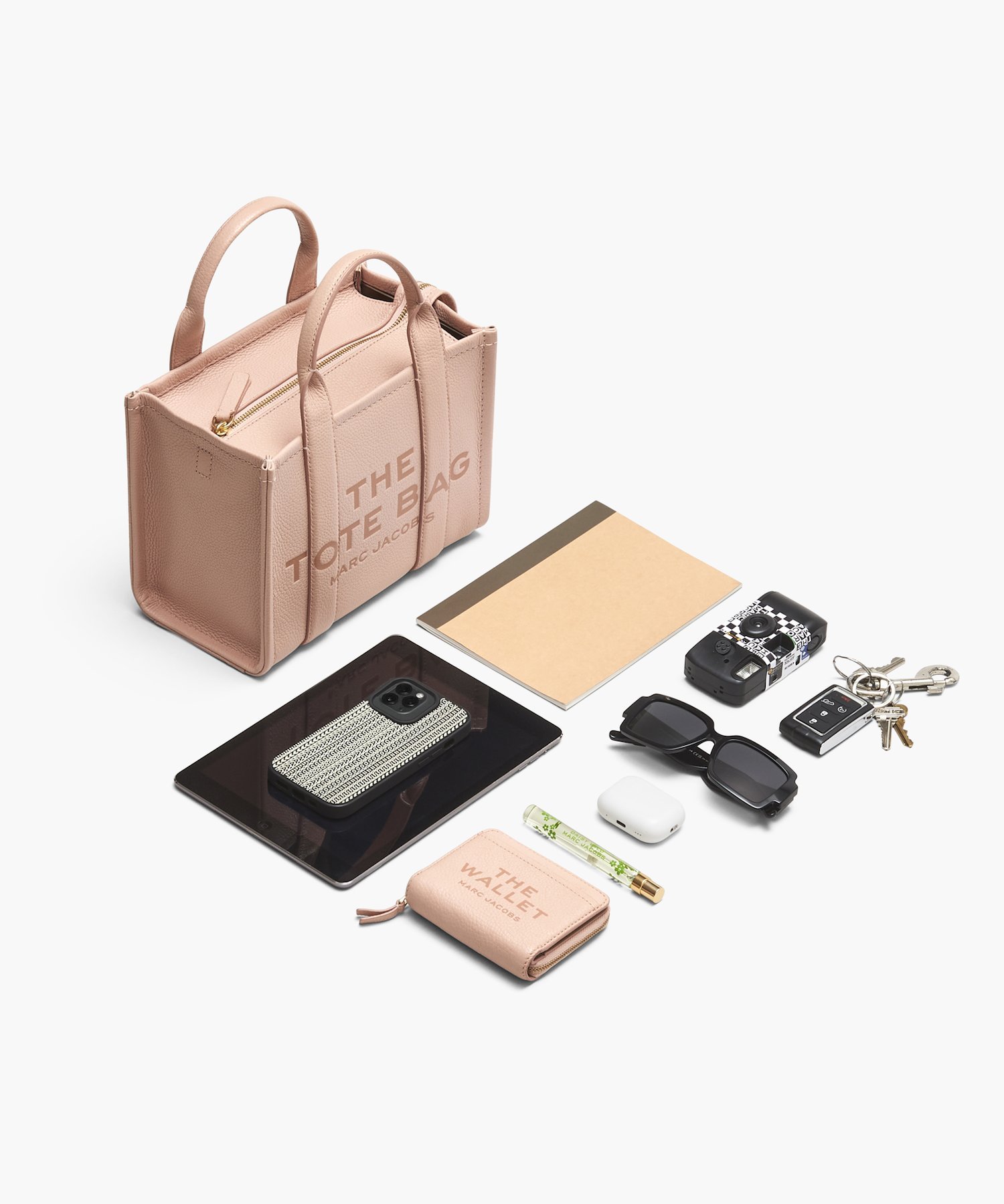 MARC JACOBS(マーク ジェイコブス)｜【公式】THE MONOGRAM JACQUARD