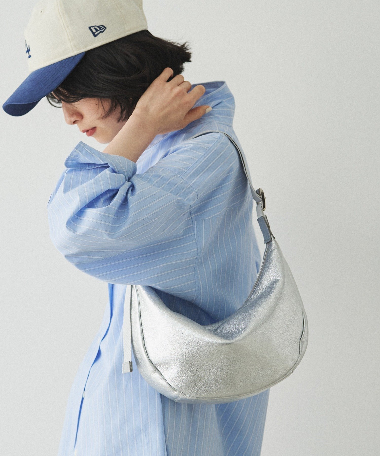 russet｜ソフトレザーラウンドショルダーバッグ[silver] | Rakuten