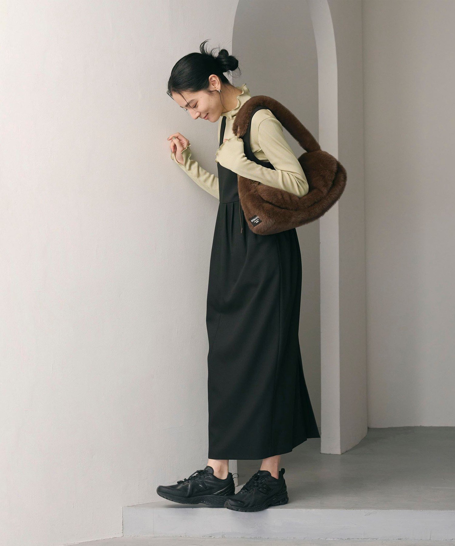 本日限定値下げ‼️別注〈NOMADIS＞LUCK フェイクファー ショルダーバッグ BEAUTY&YOUTH UNITED ARROWS｜【別注】<NOMADIS>LUCK フェイクファー