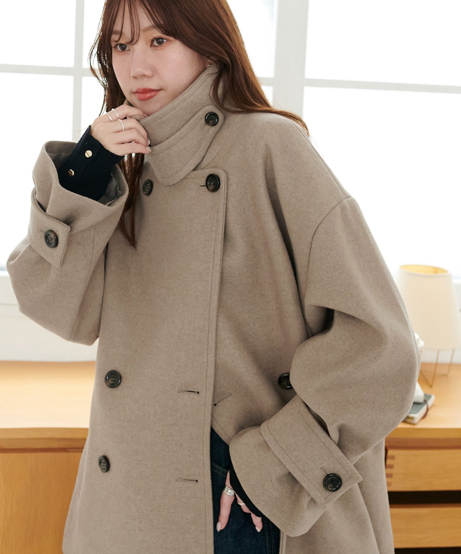 Discoat｜【軽量&暖かい/着こなし自在】中空糸スタンドミドルコート