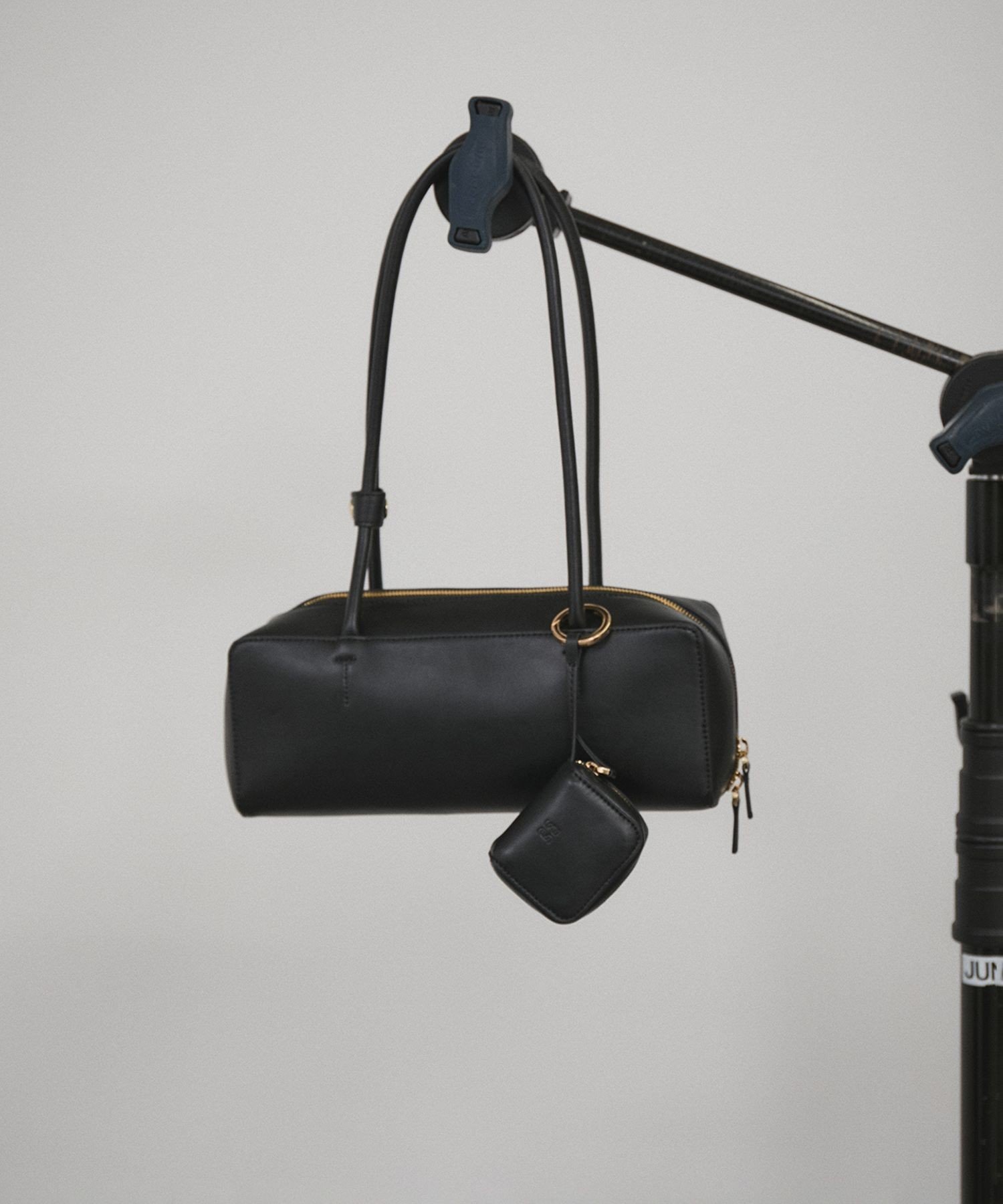 SALON adam et rope'｜ミニポーチ付きスプリットレザーワイドバッグ