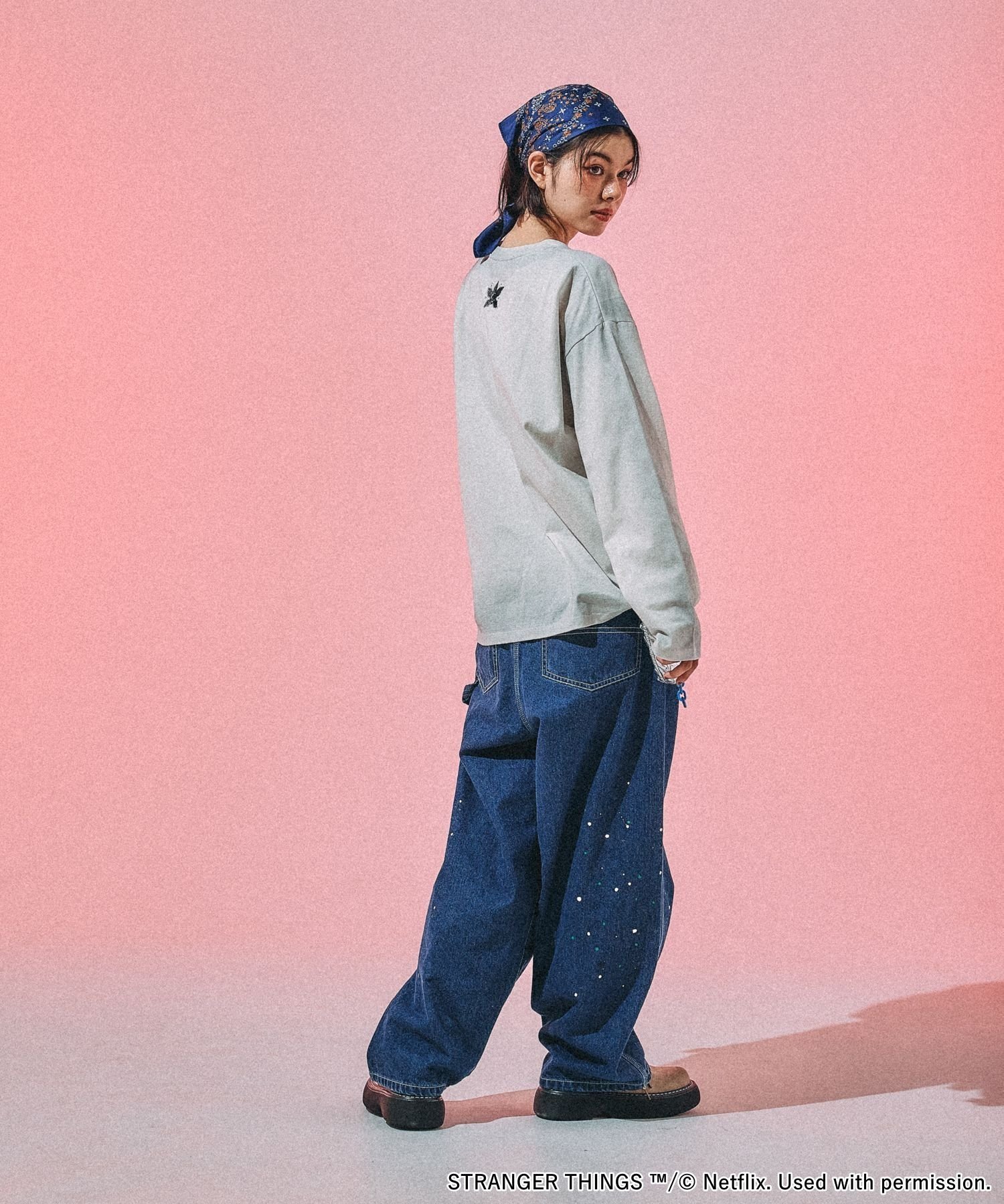 niko and ｜【STRANGER THINGS】コラボ スプレーアソートロングT